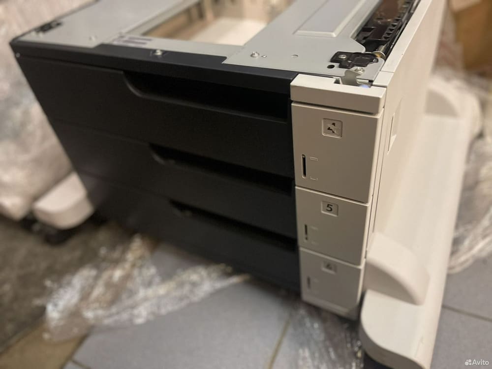 Подставка с лотками HP CE725A (3x500 листов)
