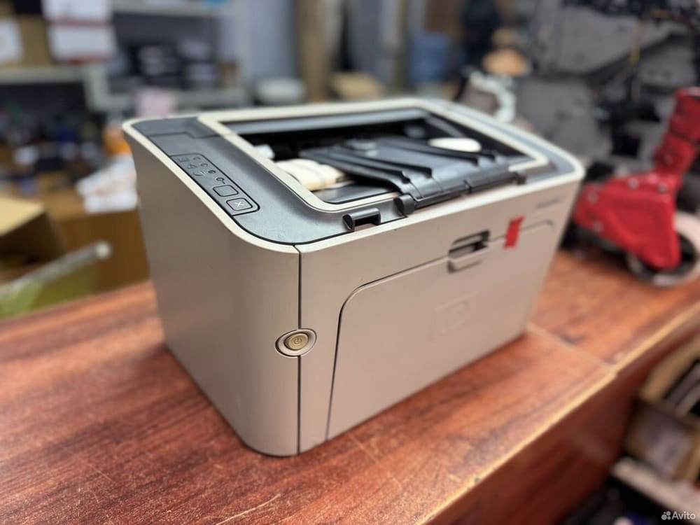 Принтер лазерный HP LaserJet P1505n LAN — фото 3