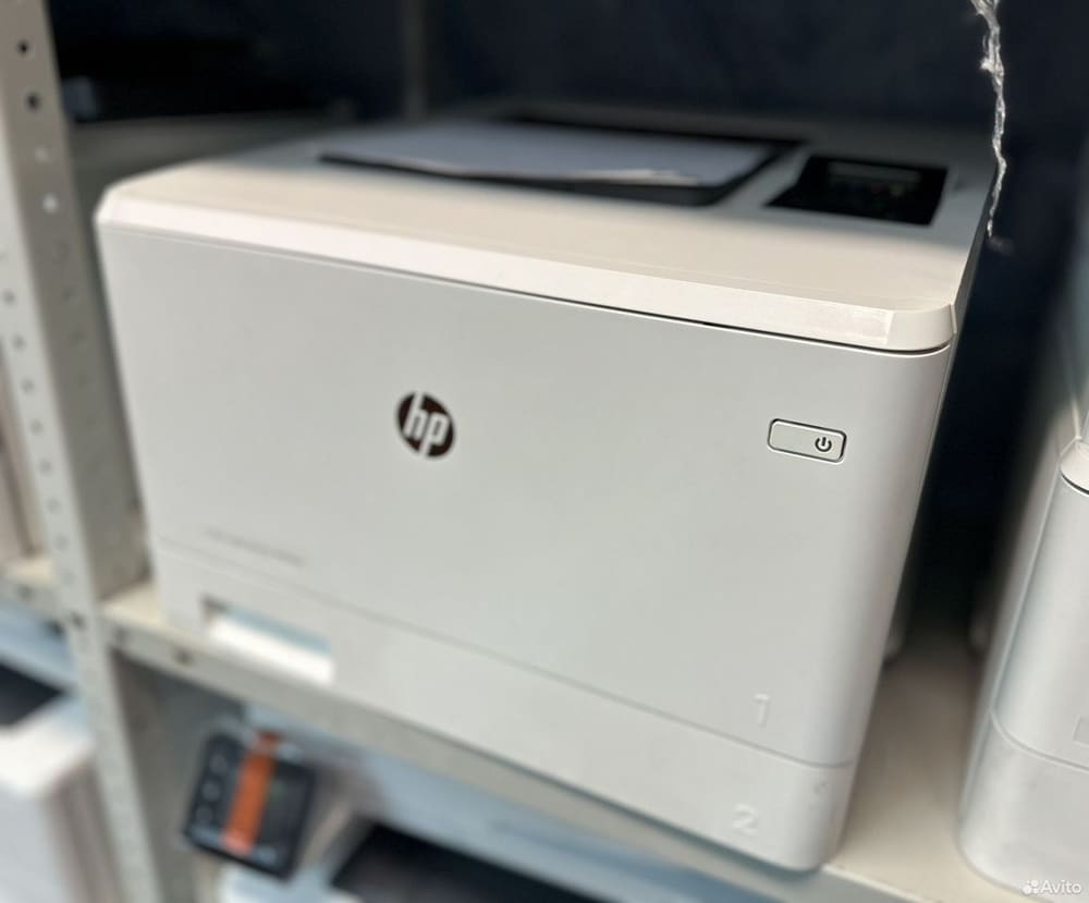 Принтер цветной лазерный А4 HP LaserJet M452dn