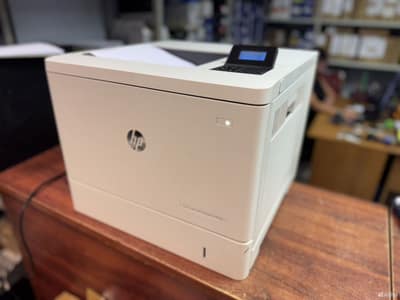 Принтер цветной HP Color LaserJet M553n (NEW)