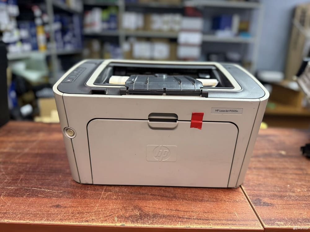 Принтер лазерный HP LaserJet P1505n LAN — фото 2