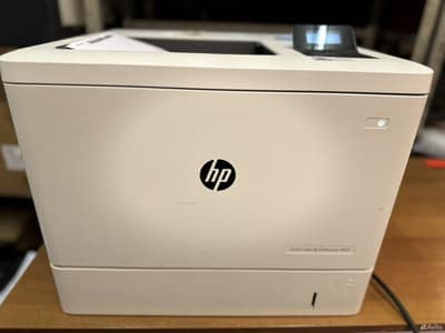 Цветной лазерный принтер HP LJ M553dn (242000)